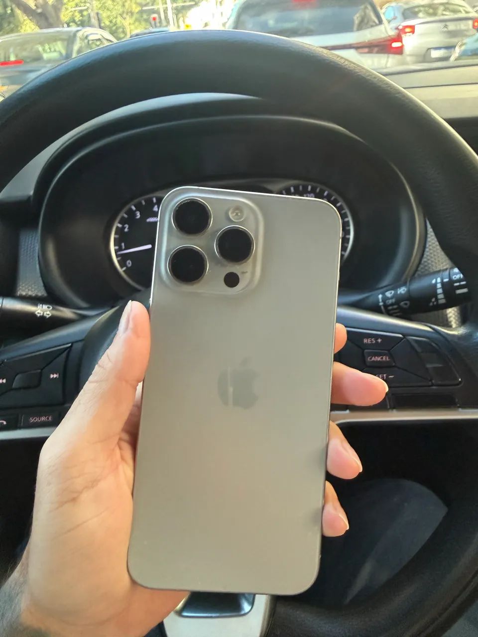 IPHONE 15 PRO MAX  - Foto 2