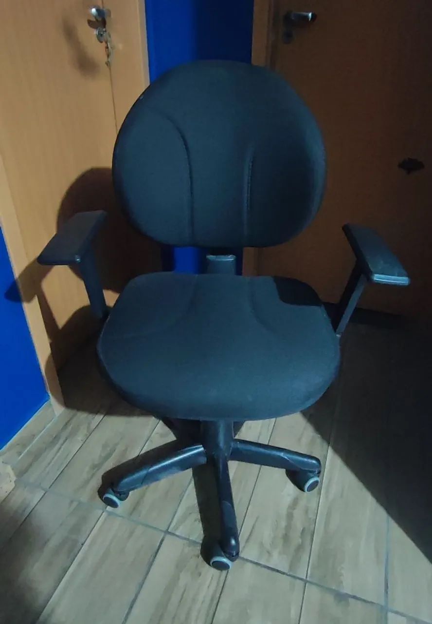 Cadeira de escritório giratória  - Foto 3