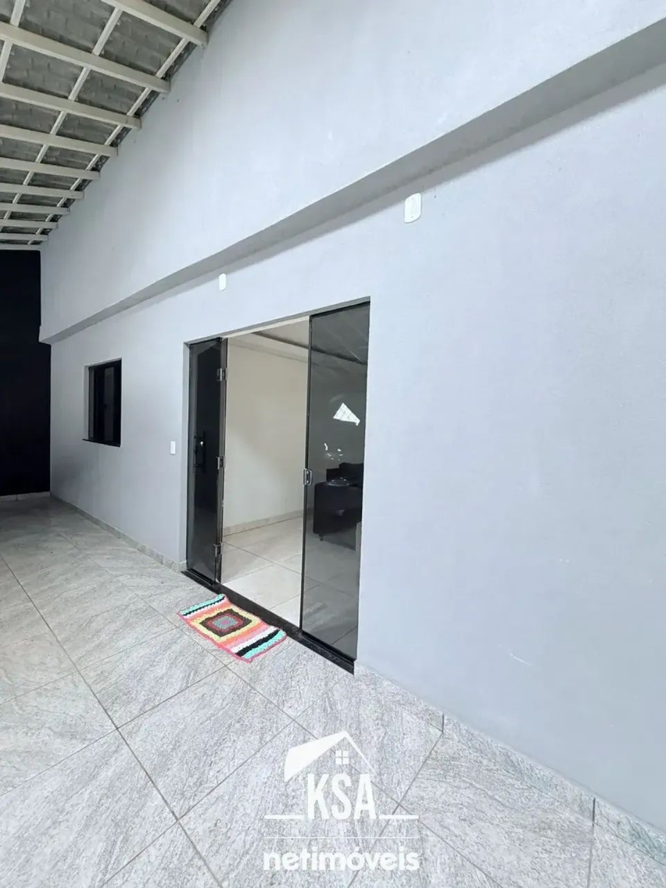 Vendo casa com 03 quartos com suíte No setor oeste do Gama Oeste DF - Foto 2