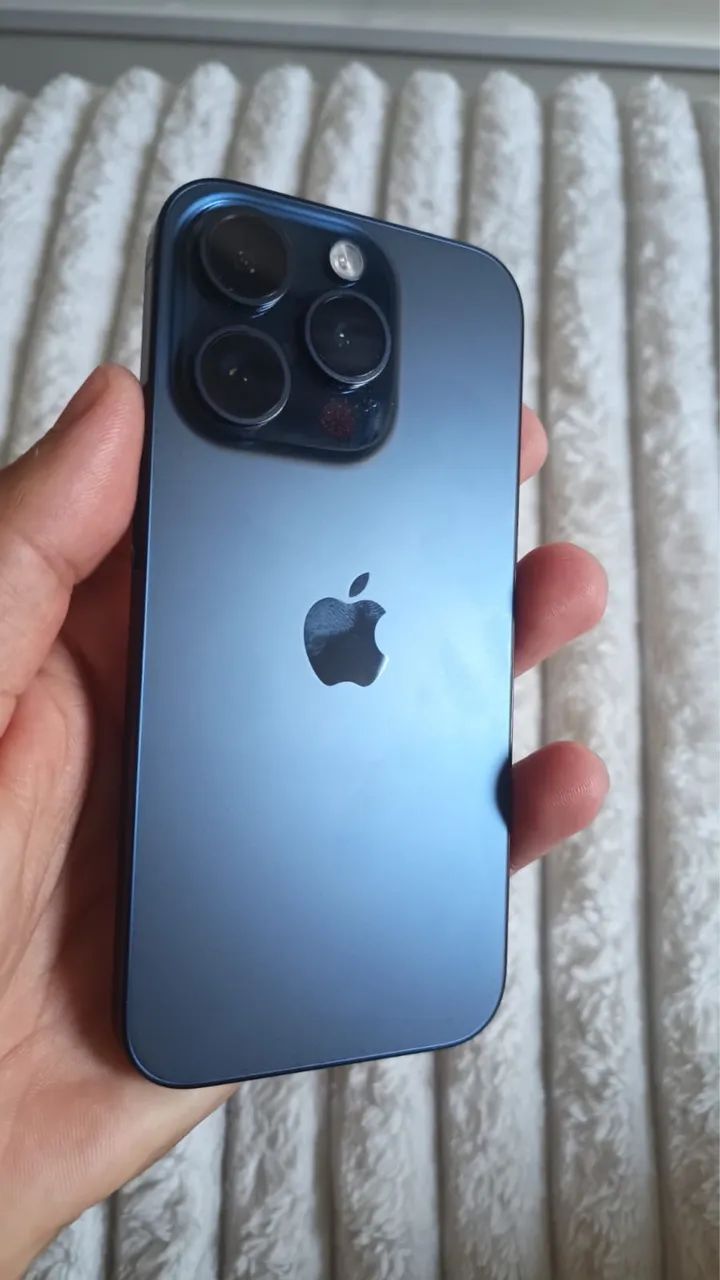 iPhone 15 Pro  - Foto 3