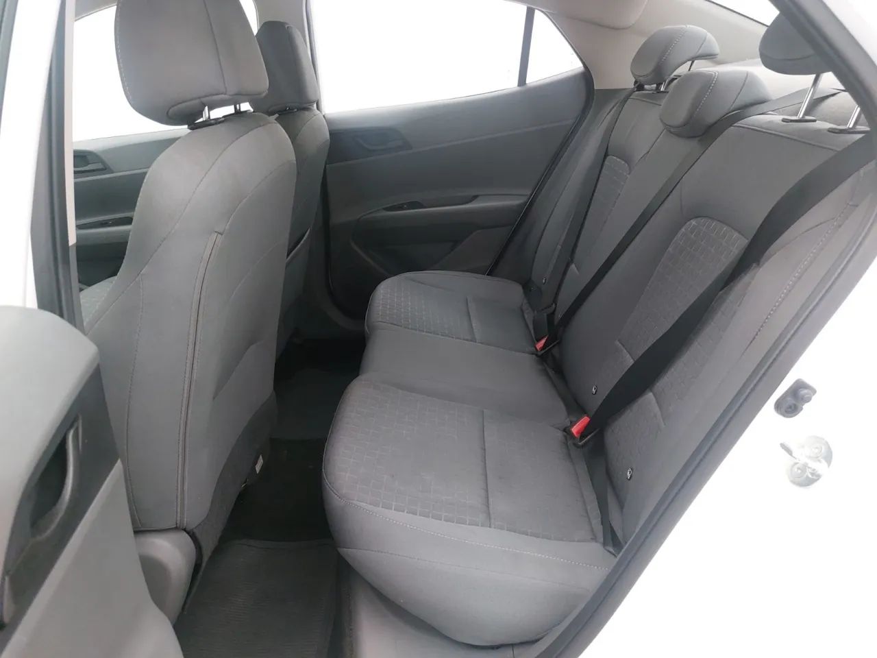 Hyundai HB20S Limited 1.0 TB Flex 12V Aut., foto 17 de 18