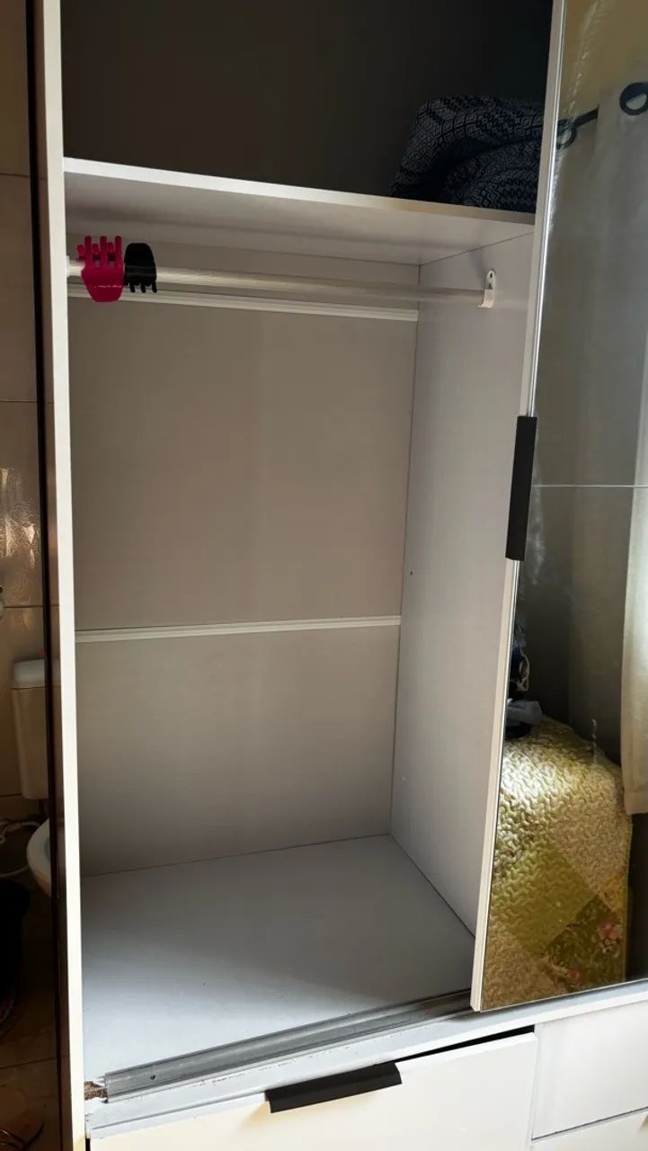 Guarda Roupa de Solteiro  - Foto 4