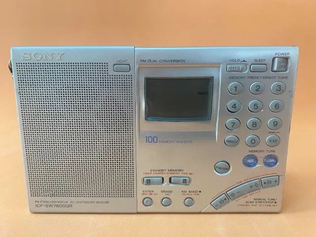 Rádio Sony Antigo modelo: ICF-SW7600GR - Equipamentos e Acessórios