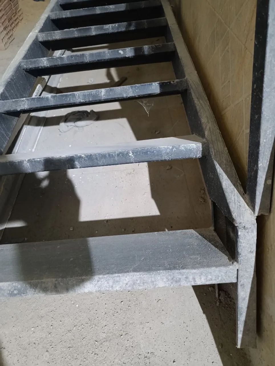 Escada de ferro, super resistente. - Foto 3