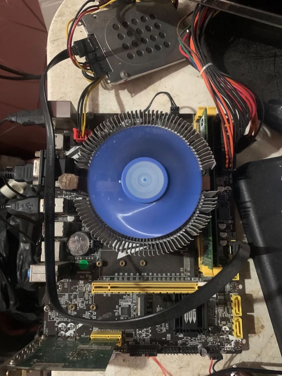Placa mãe, processador, ssd, hd 