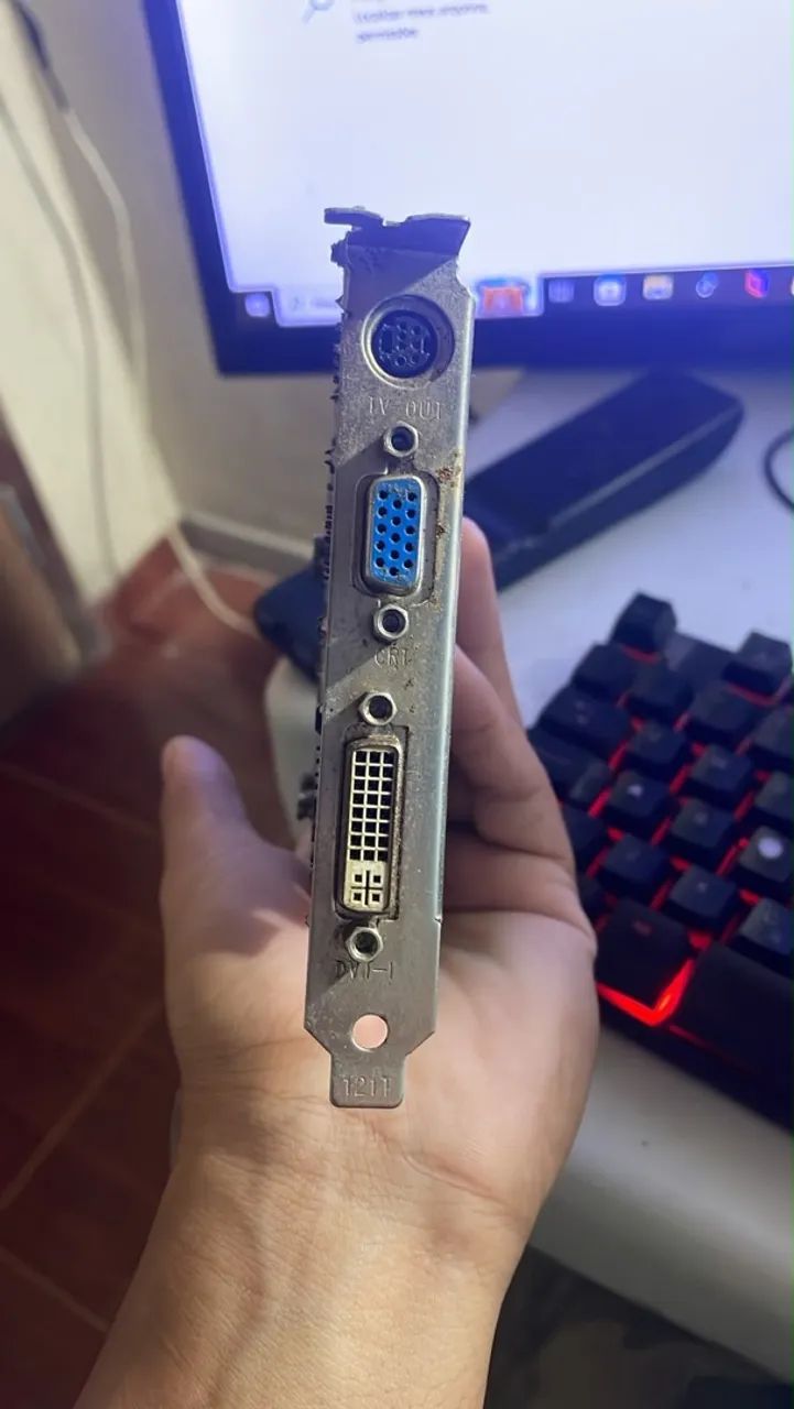 Placa de vídeo EVGA GeForce 9500  - Foto 3