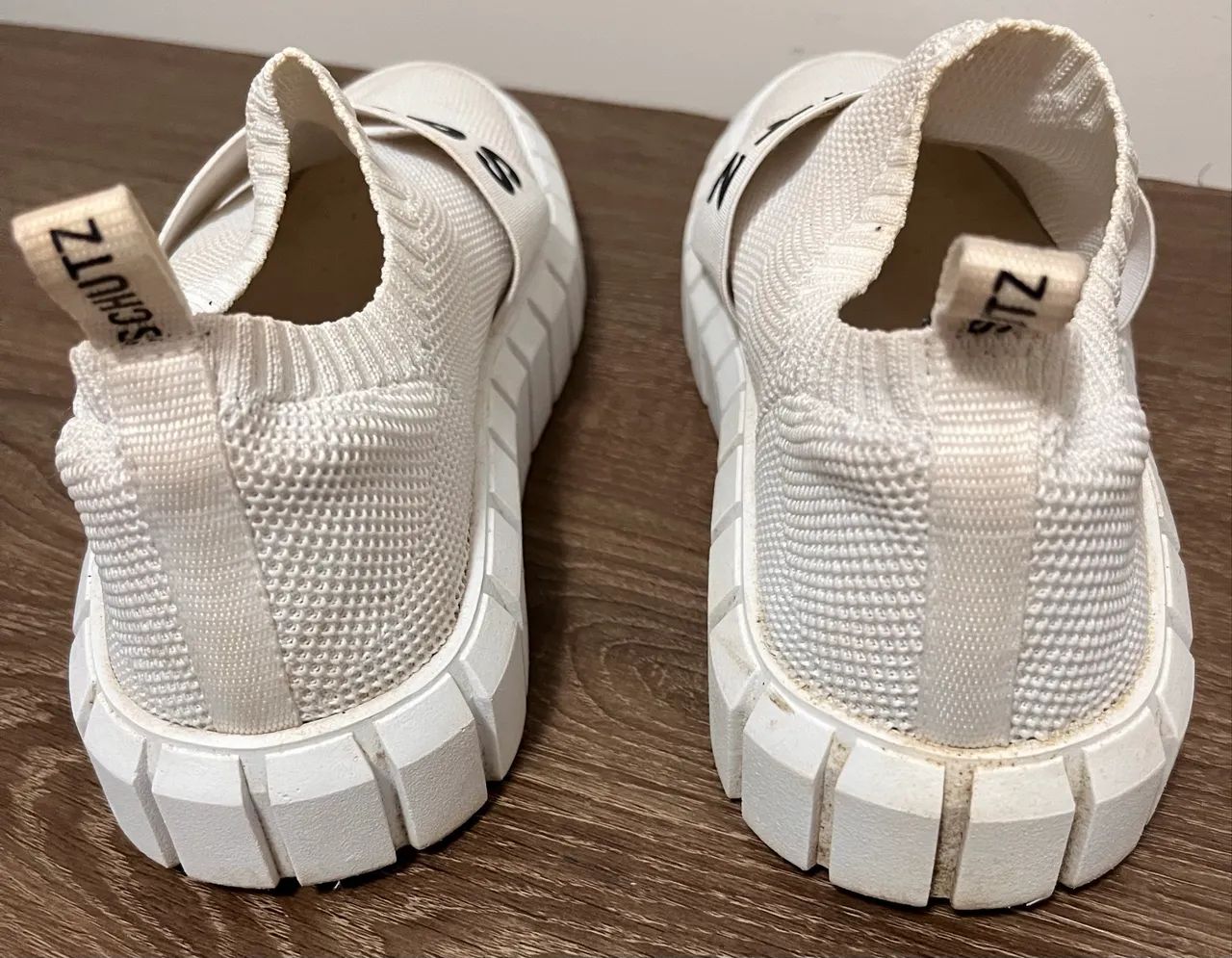 Tênis casual SCHUTZ - Foto 3