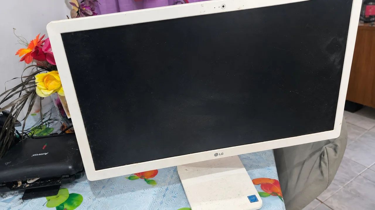 Computador LG All in One Intel Celeron 4GB RAM - Foto 3