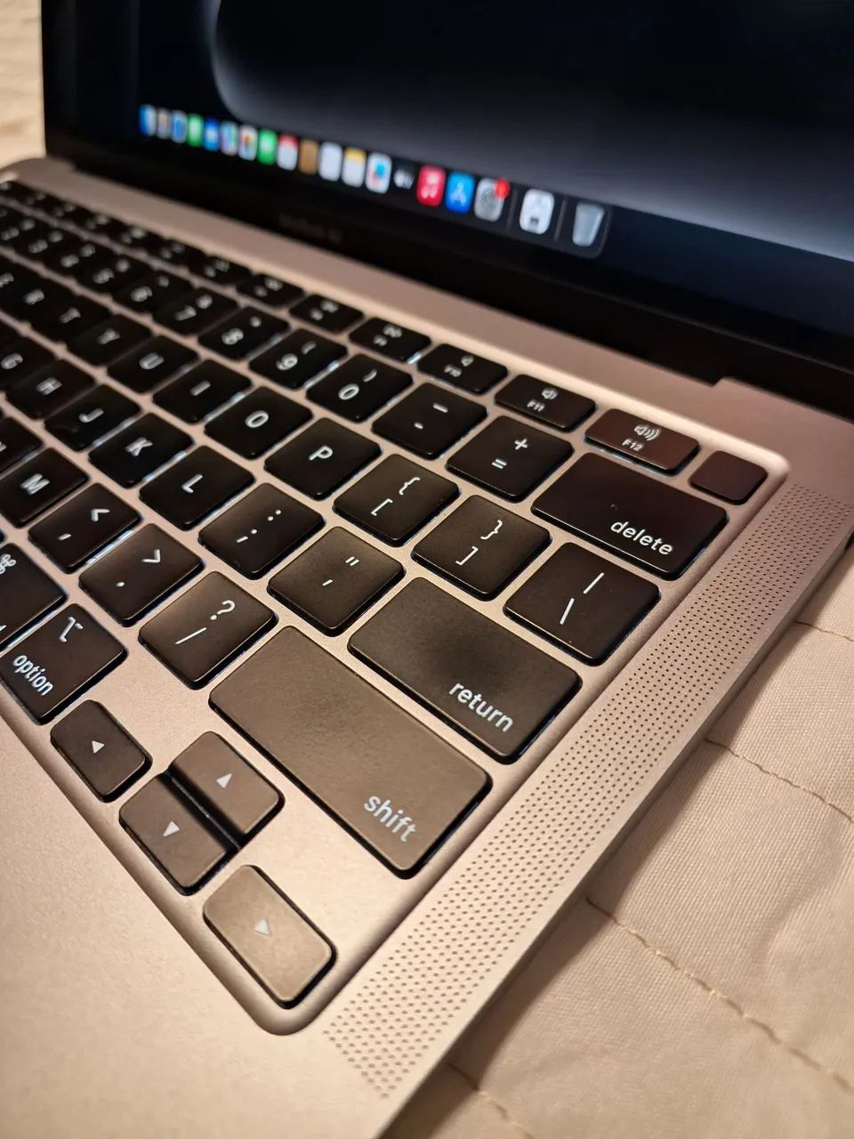 中古美品｜MacBook Air retina2020 512GB 8GB 楽天市場】macbook air 2020 512gb（ノートPC｜パソコン）：パソコン
