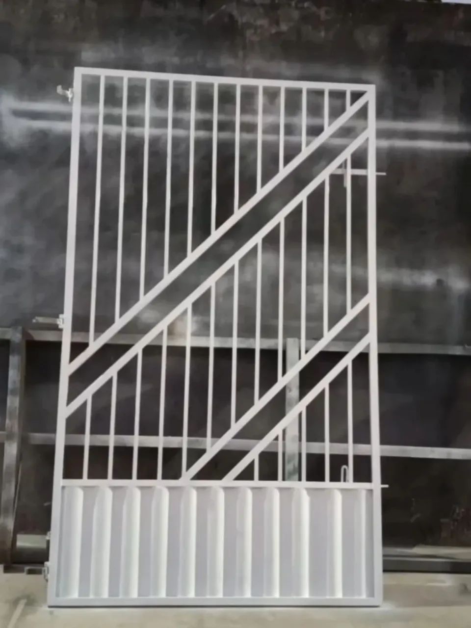 Portão de metalon e coifa para restautante Producão - Foto 4
