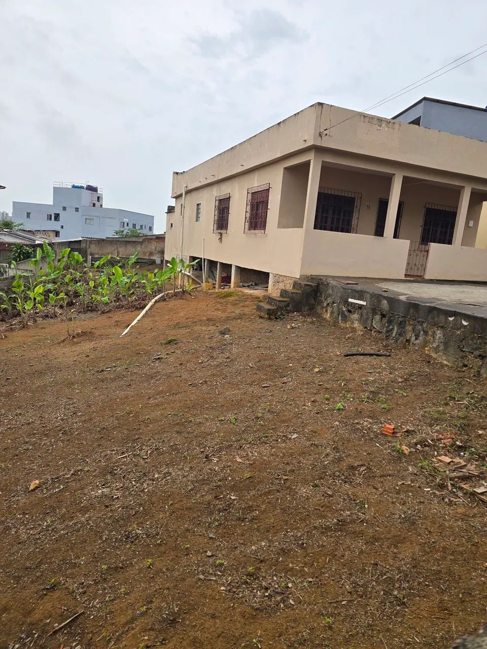 Vendo terreno promissor bem localizado 