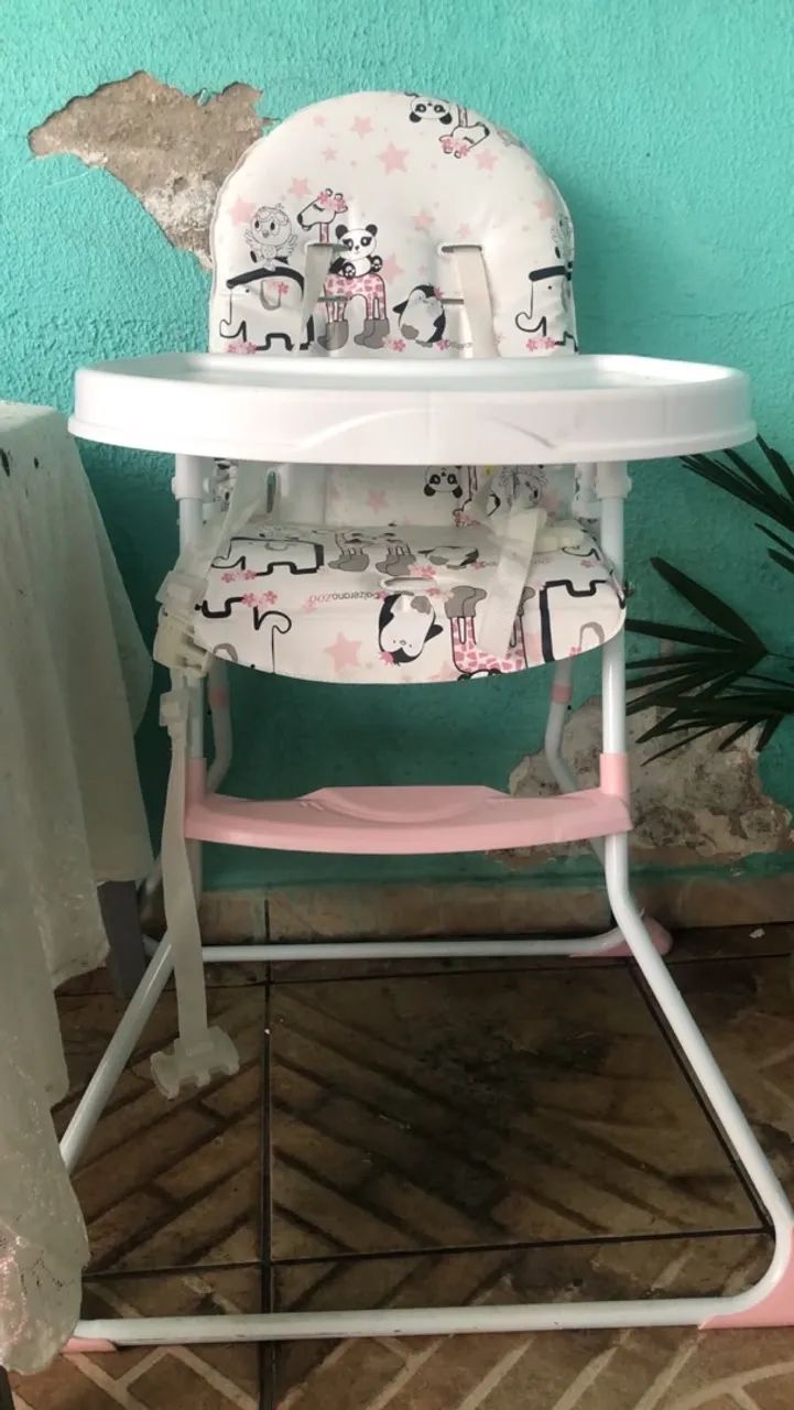 Cadeirinha de alimentação 