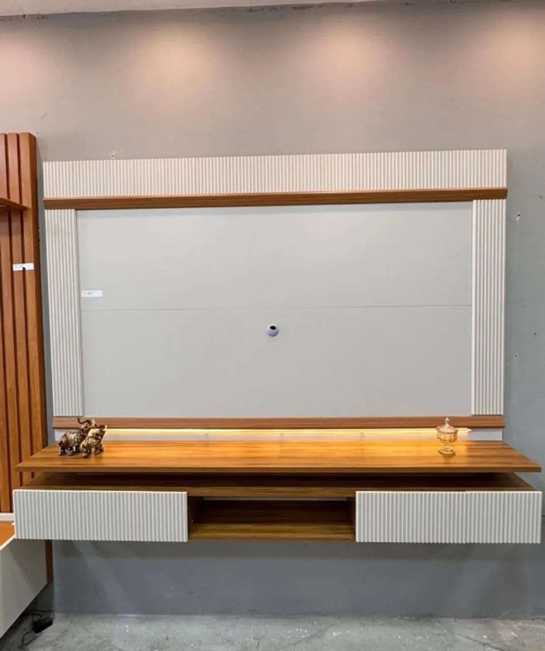 Painel Para TV Até 75 Polegadas (Entrega Imediata Produto Novo)