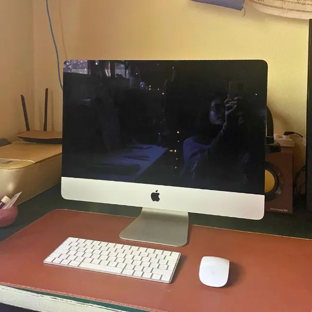 iMac Apple 2017 Core I5 16gb 1tb 21,5 (Usado) com Magic Mouse e Keyboard