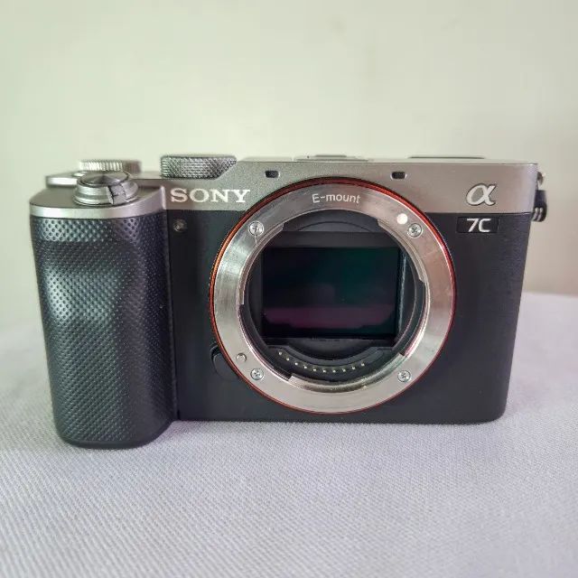 Câmera Sony Alpha 7c (ILCE-7c) Prata Mirrorless Full Frame