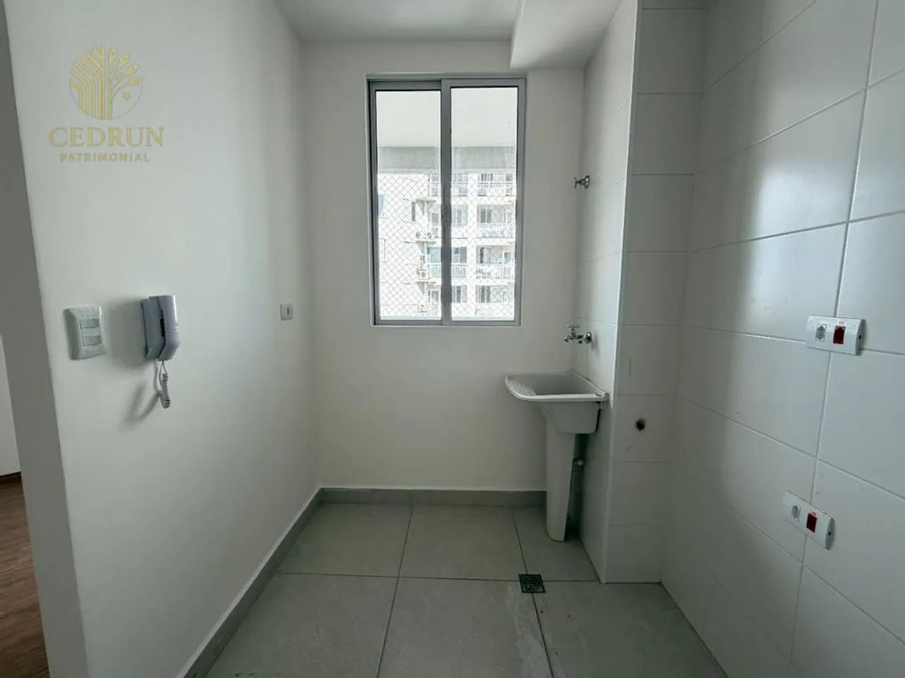 Apartamento para alugar em Maringá, Jardim Santa Rosa, com 2 quartos, com 54 m² - Foto 3