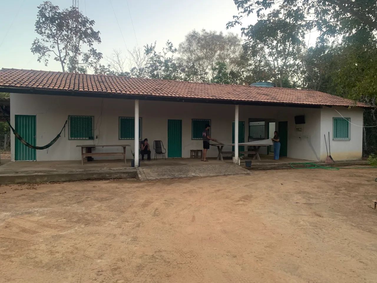 Vendo sítio na beira do lago do peixe - Foto 3