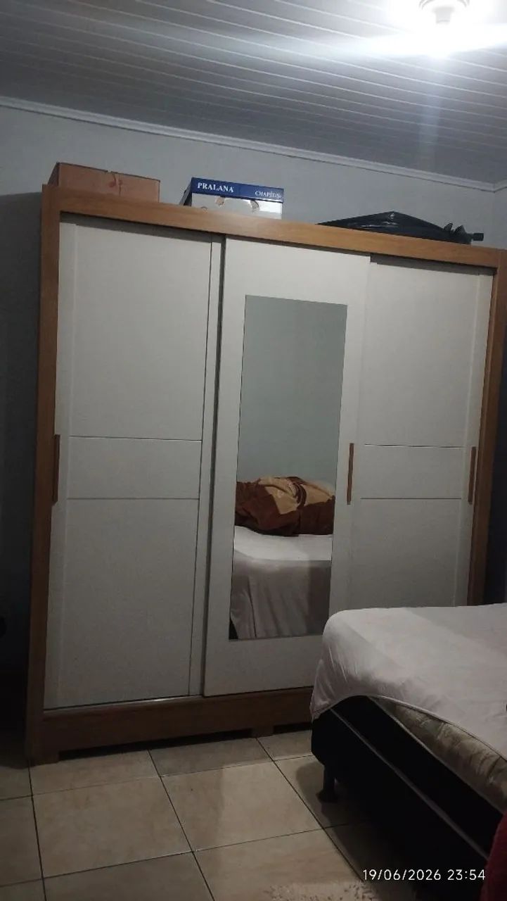 Guarda Roupa casal 