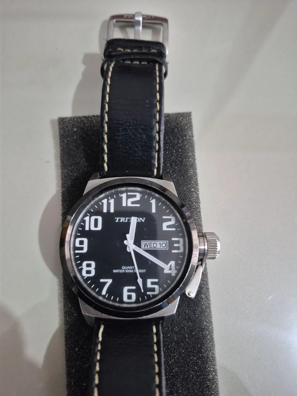 Relógio Triton pulseira de couro. 