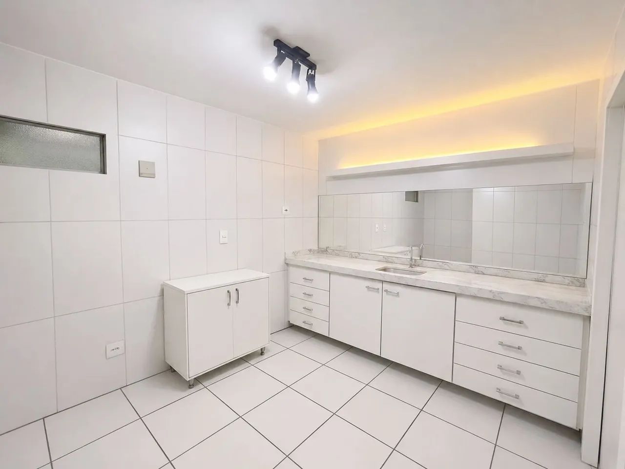 ALUGO SALA COMERCIAL NA  AV.  CAXANGÁ  - Foto 3
