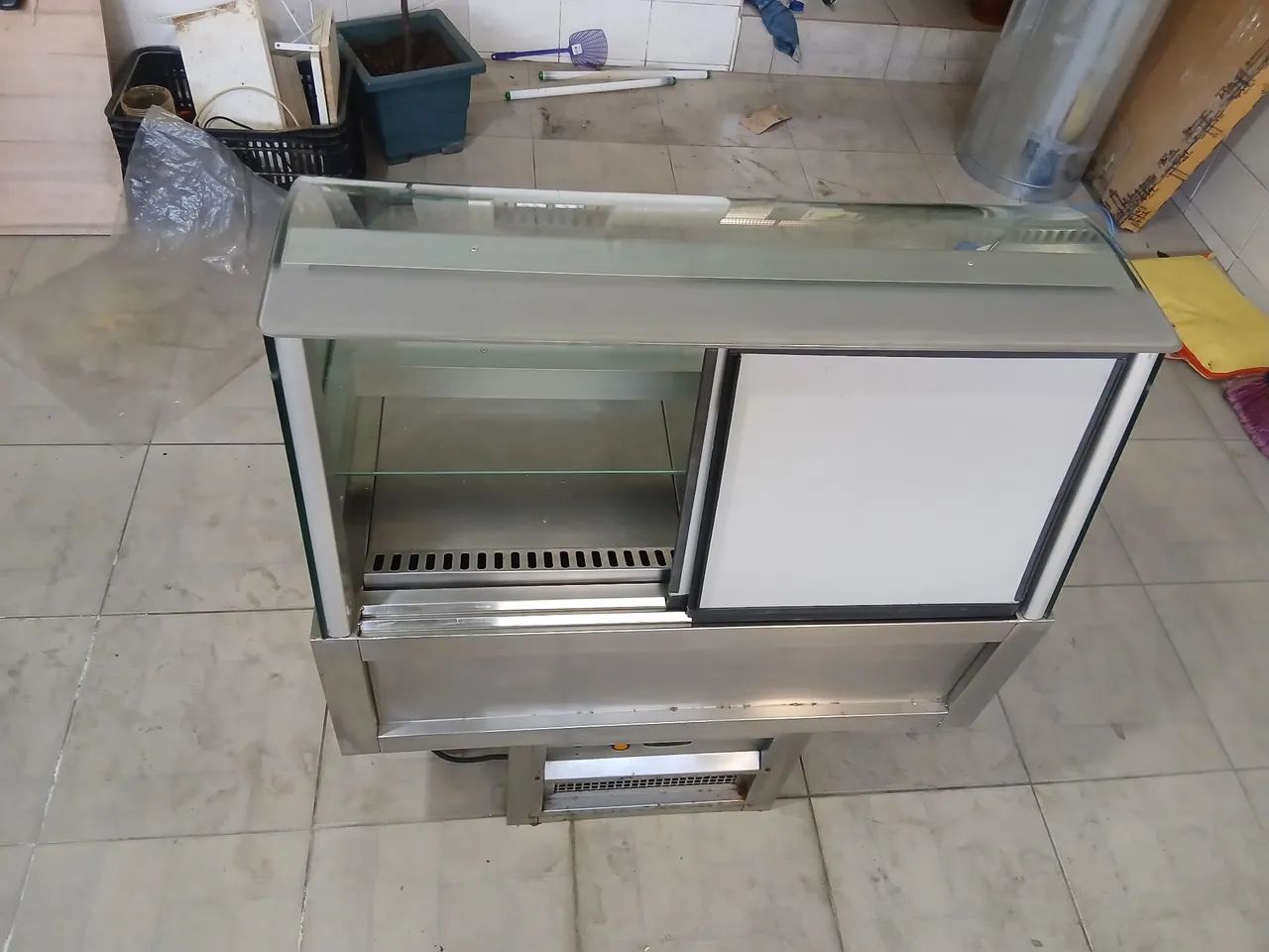 Vitrine Refrigerada Italian Coffee - 220V - Usada - Foto 2