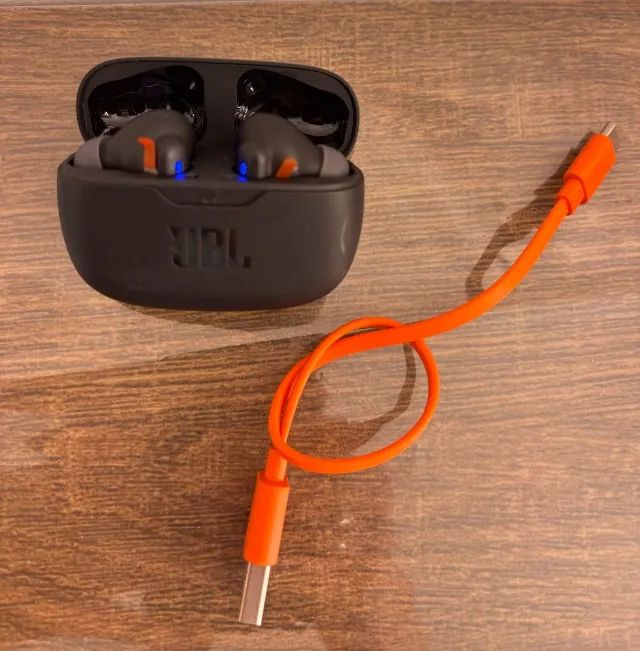 Fone de ouvido JBL Beam 2