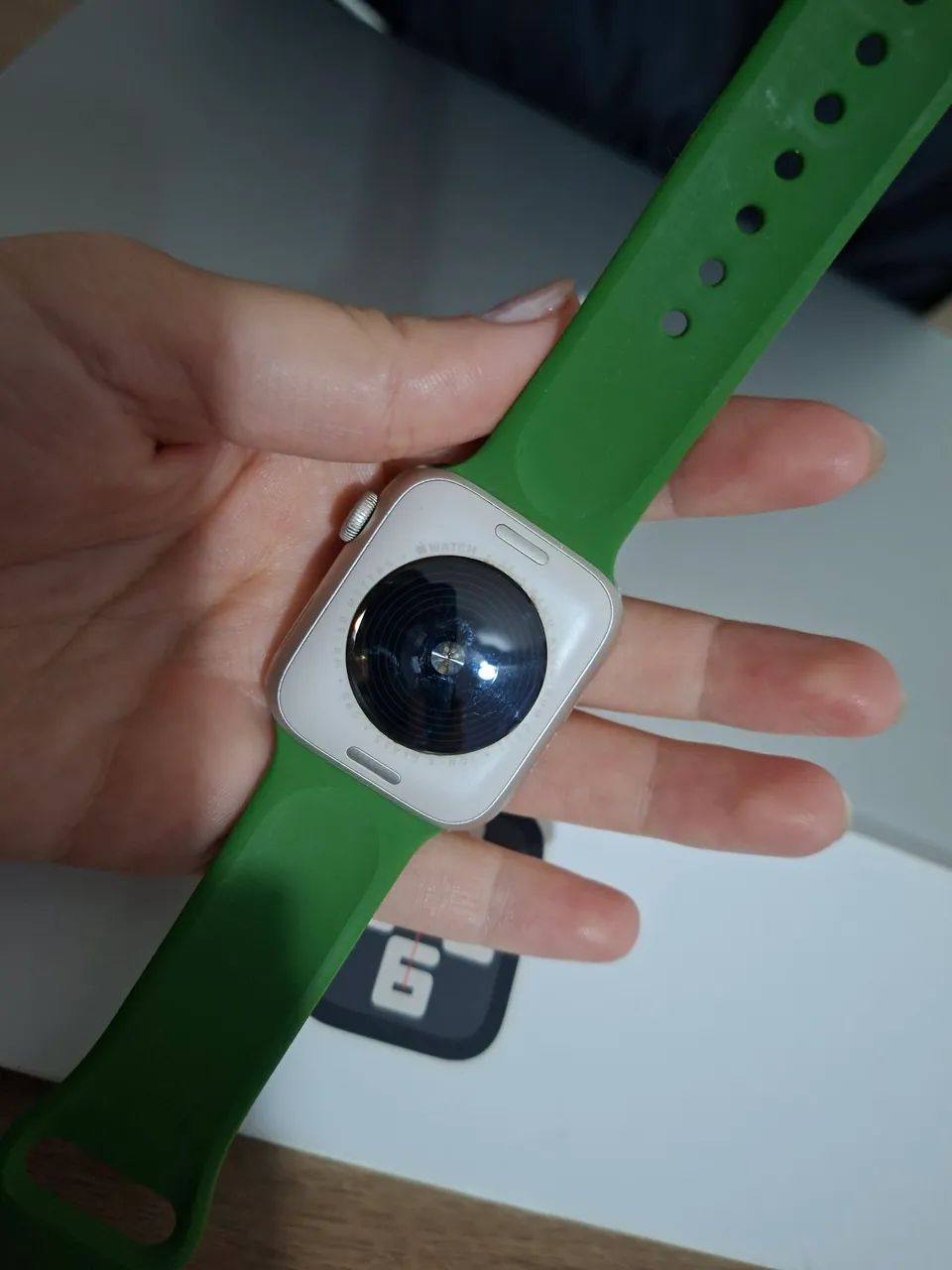 Apple watch (SE GEN 2) 44 mm - Foto 4
