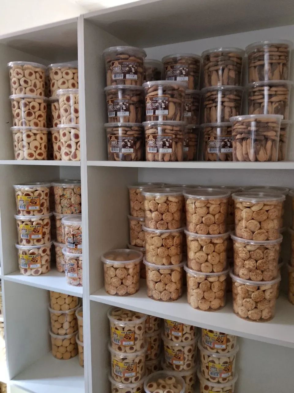 Biscoito e Empadas a pronta entrega 
