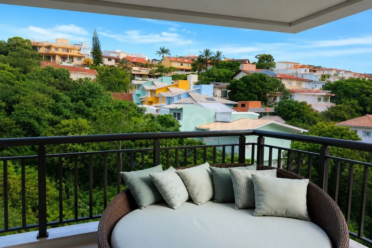 Apartamento com 2 suítes e 2 Garagens no bairro Carvoeira - Foto 2