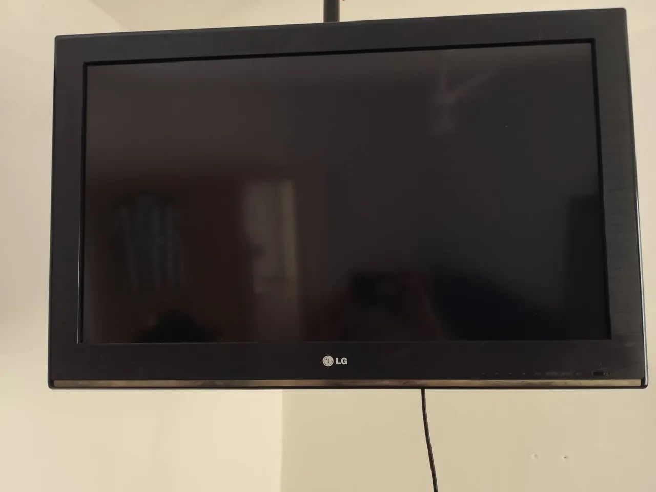 TV LG 32" LCD - Modelo 32CS460 - Foto 3