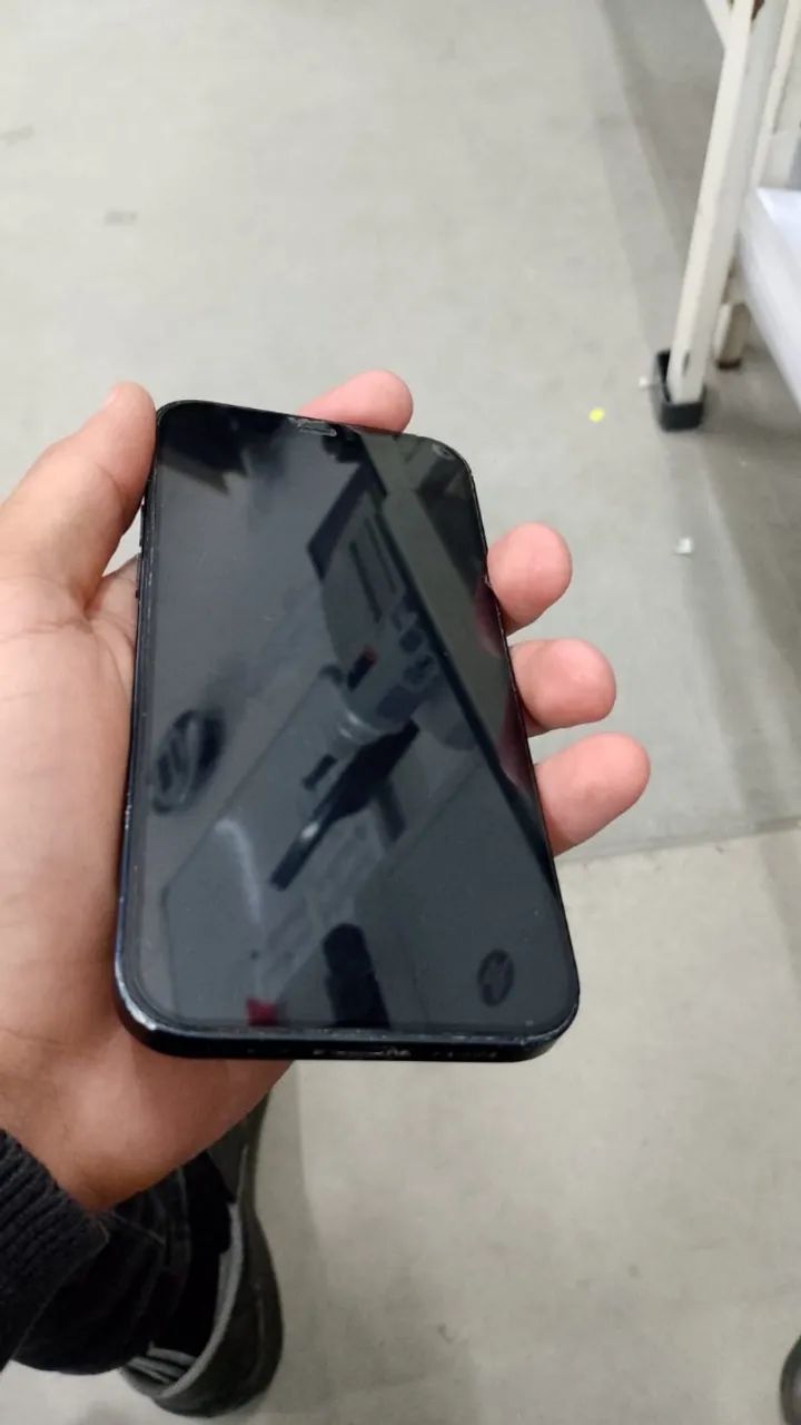 iPhone 12