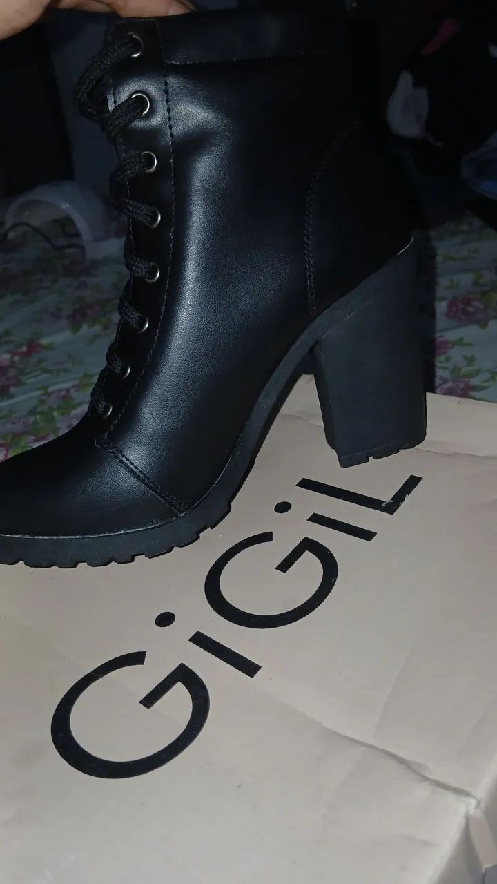 Bota com salto 10cm - Foto 2