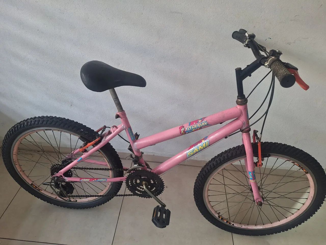 Bicicleta aro 24, 18 marchas - Foto 2