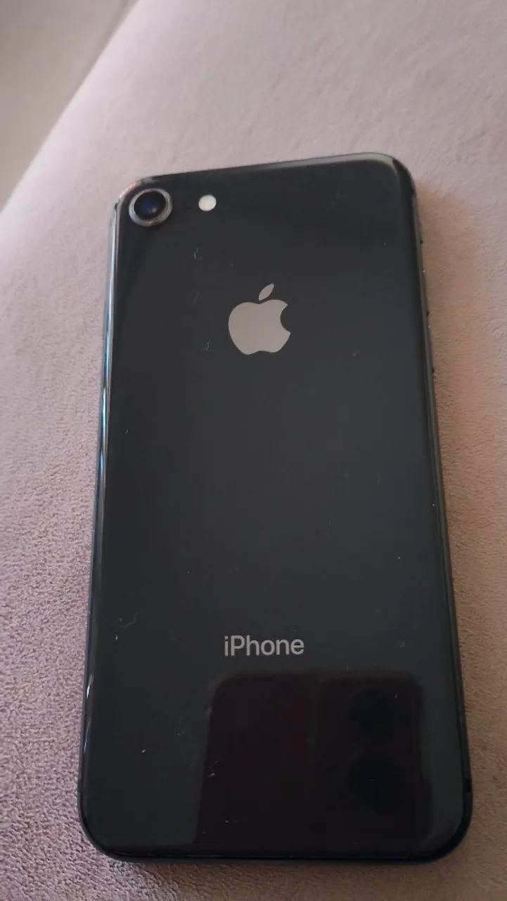 iPhone 8 64 gigas  - Foto 2