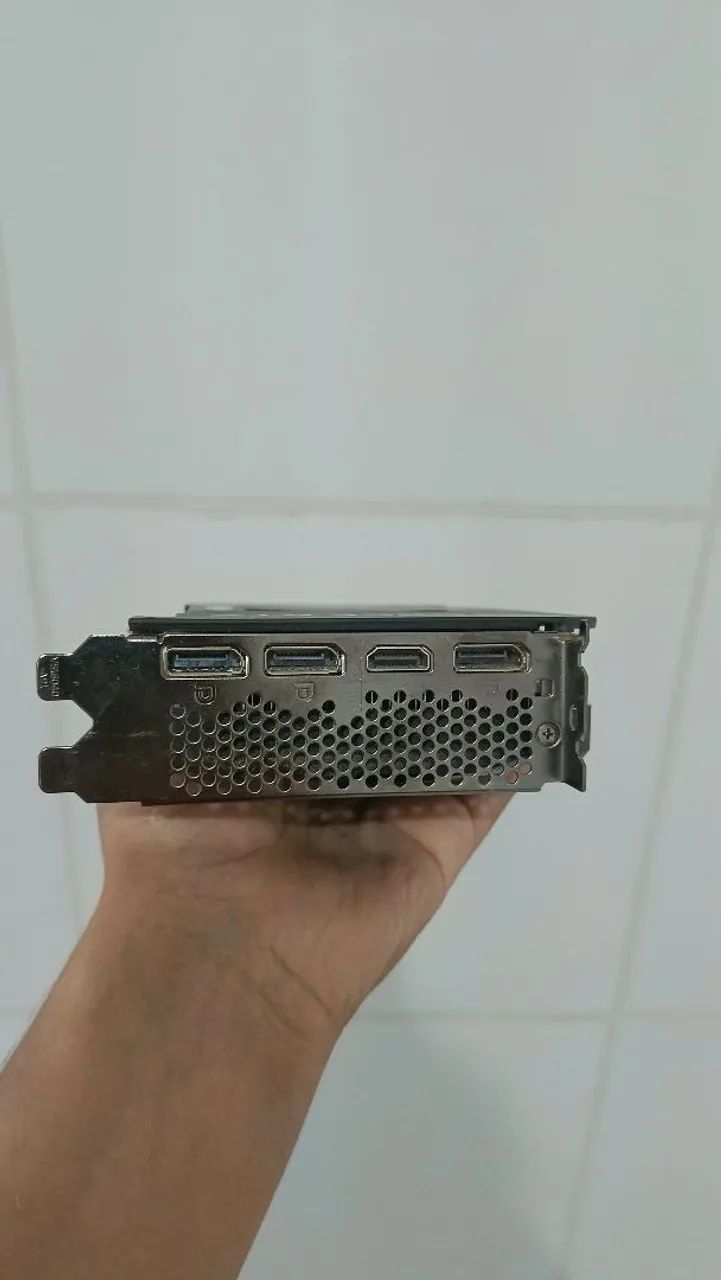 RTX 4060 MSI VENTUS 2X  - Foto 4