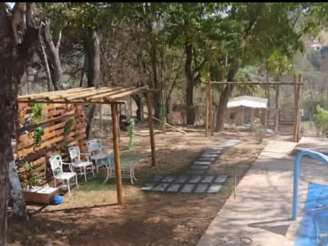 Vendo um sonho (sítio), de porteira fechada! - Foto 3