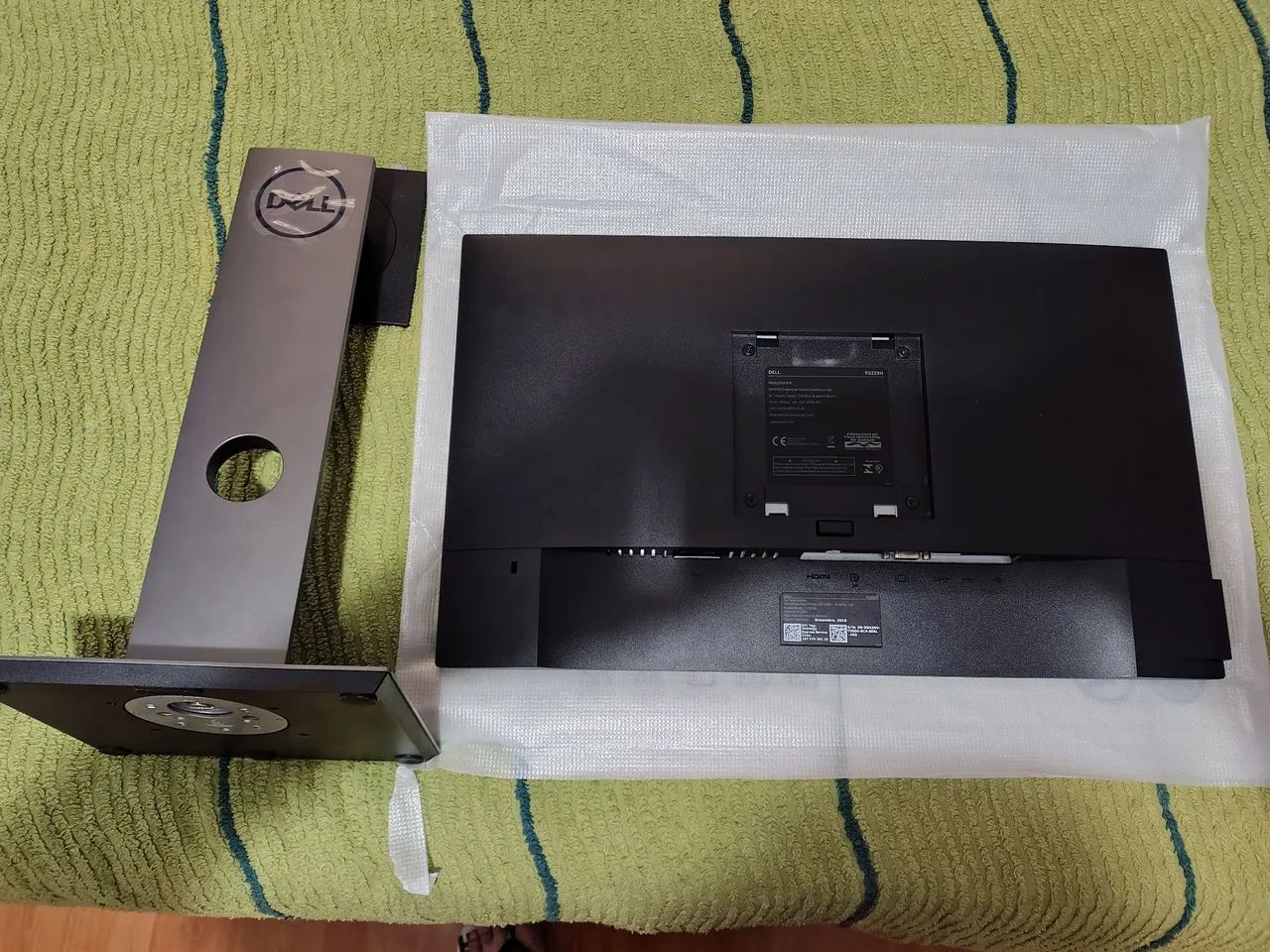 Monitor Dell P2219H Com defeito - R$ 149,99 - Foto 3