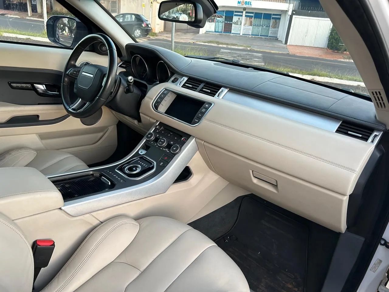 Evoque  - Foto 3