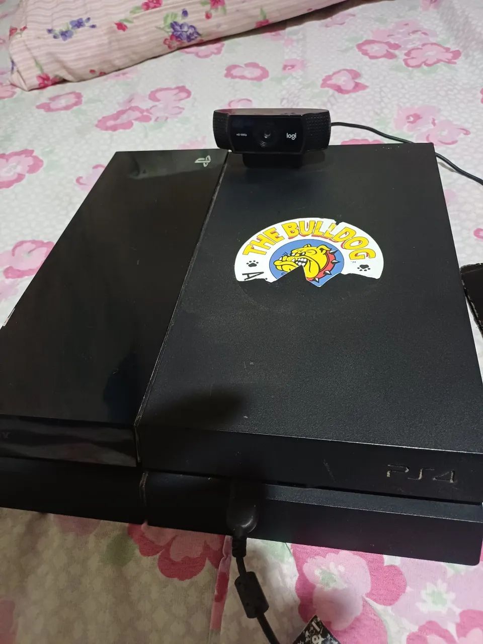 Play  4 
