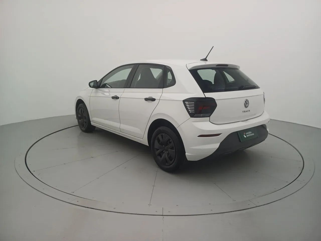 Volkswagen Polo Track 1.0 Flex 12V 5p, foto 3 de 18
