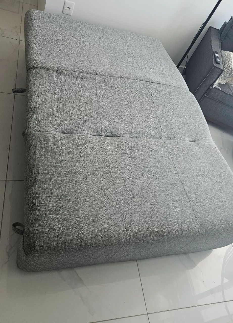 Sofá-cama tok&stok cinza claro  - Foto 5