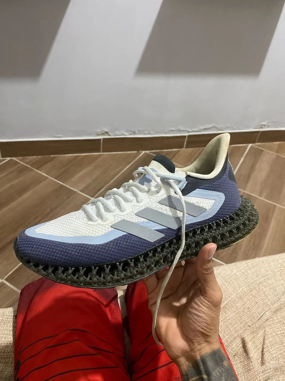 VENDO TÊNIS ADIDAS 4DFWD - Foto 2