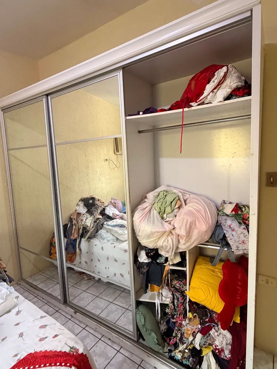 Guarda roupa grande - Foto 2