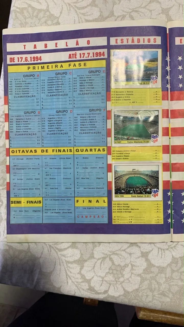 Álbum tetra! Promoção baixei pra vender logo - Foto 5