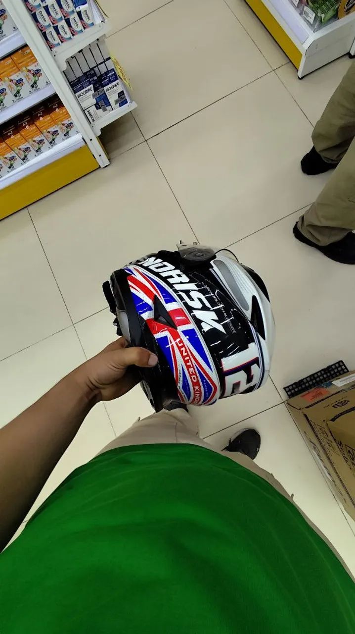 CAPACETE NORISK DA BANDEIRA 