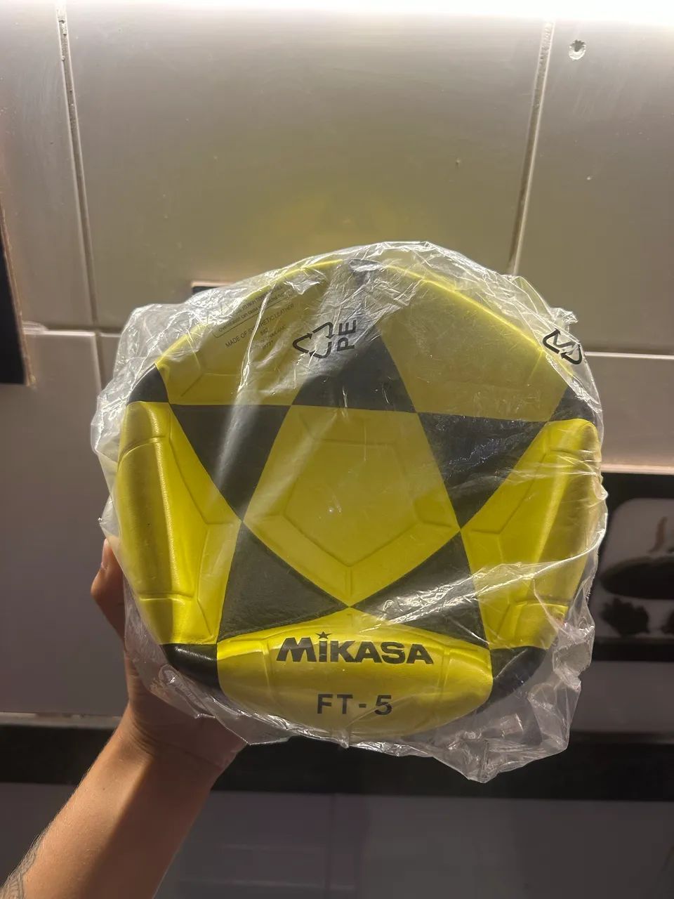 Bola mikasa ftv