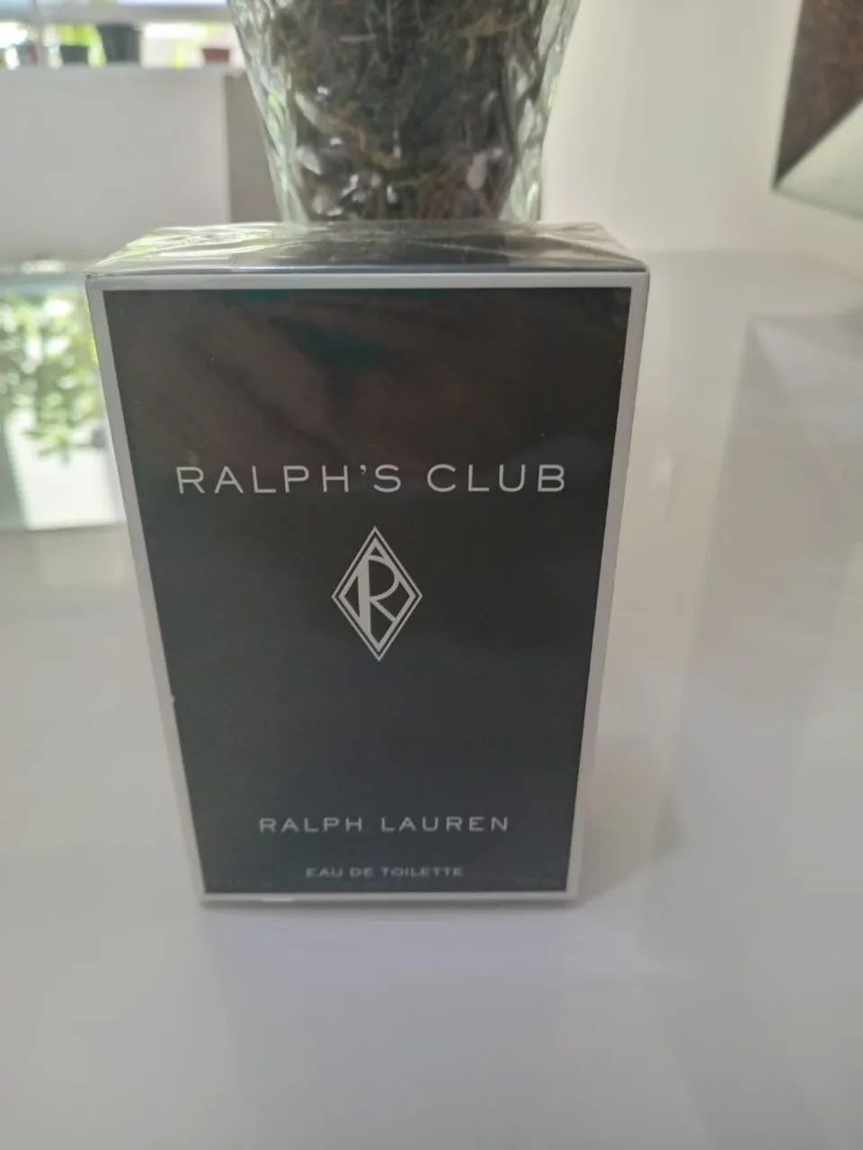 Perfume Ralph Lauren lacrado. 
