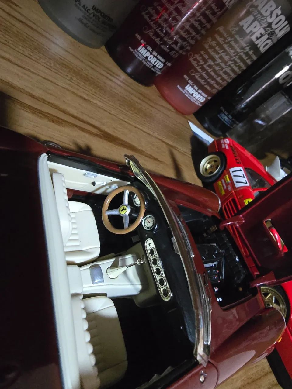 Ferrari 250 gt Califórnia 1/18 - Foto 4