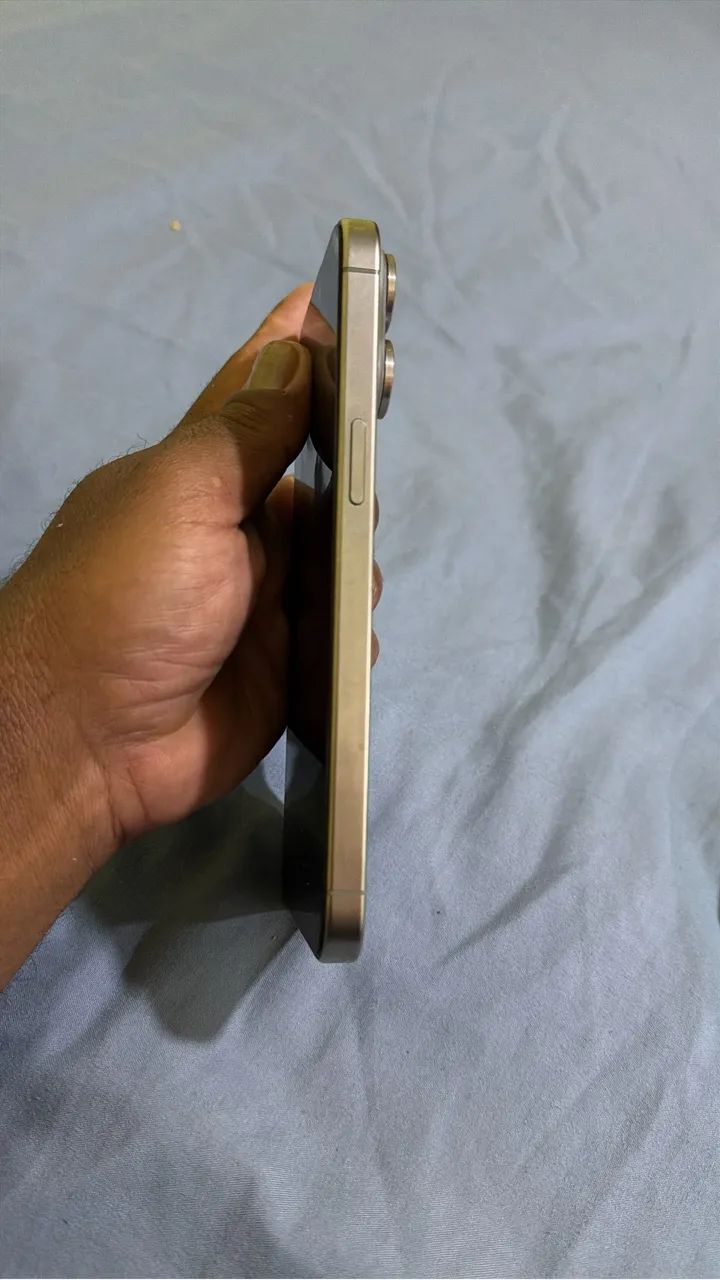 iPhone 15 pro Max  - Foto 2