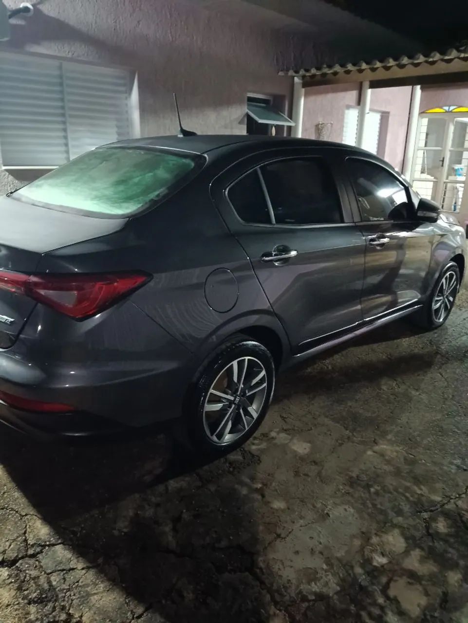 Fiat Cronos Precision 1.3 16V Flex Aut. 2023 - Foto 4
